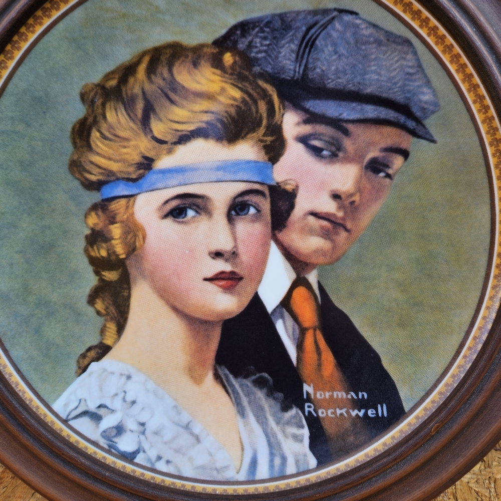 Norman Rockwell Portrait Plate with Brown Frame - Picture 5 of 16